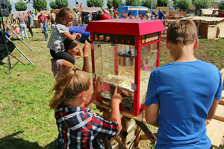 Huttenbouw Driebruggen_123